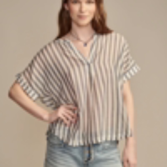Lucky Brand Blue Stripe Split V-Neck Short Sleeve Camp Shirt Popover Top Sz M - Picture 2 of 10